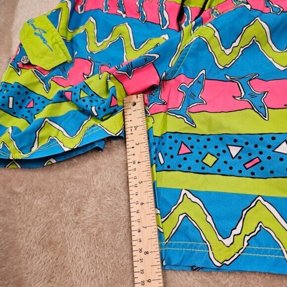 Maui and Sons Board Shorts Colorful Sharks Swim Trunks Surf Men's Size XL Beach - Picture 4 of 16